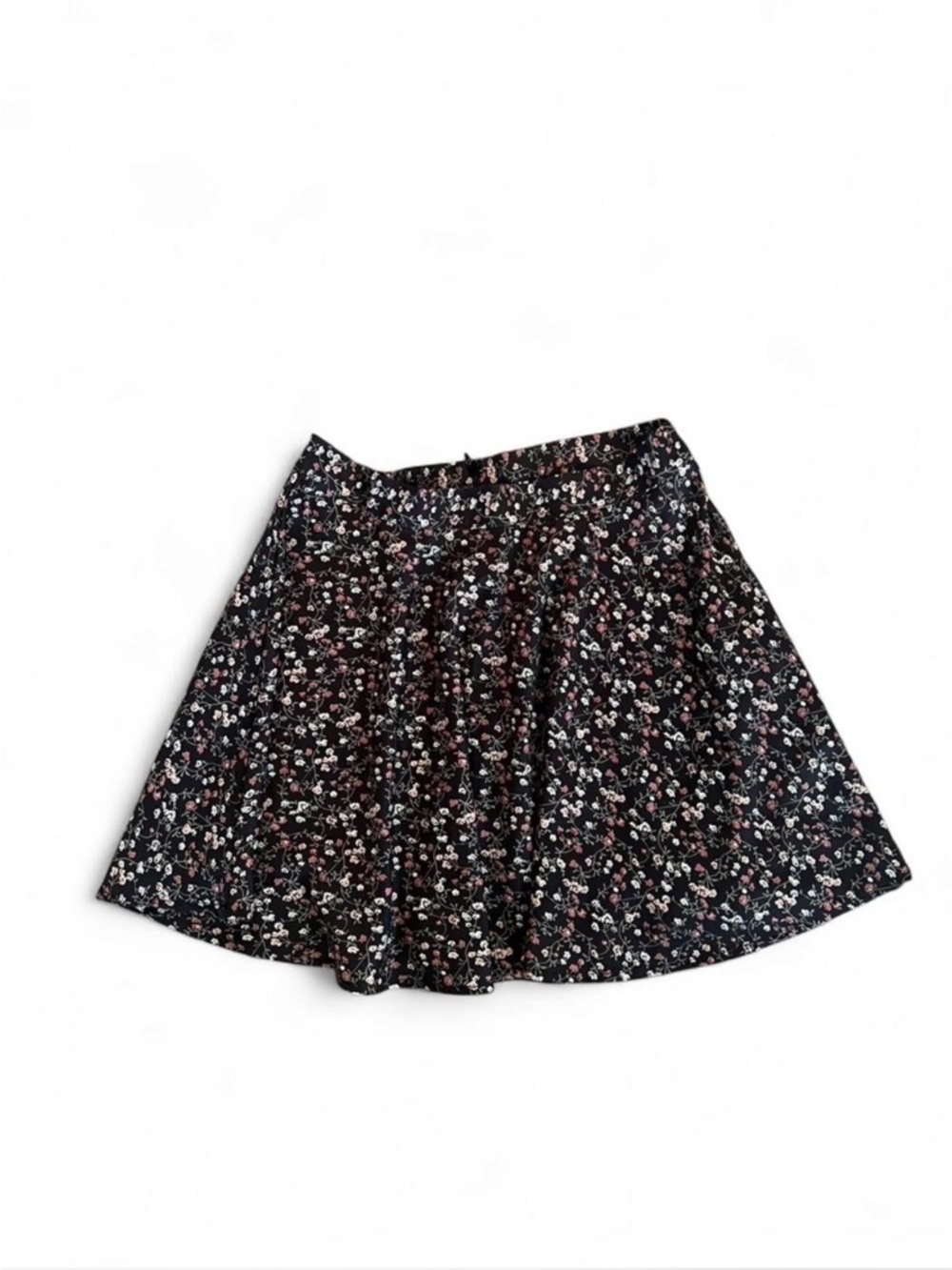 Floral Silky Mini Skirt Medium New With Tags. Romantic, cottage, feminine.